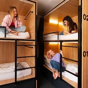 Hostel Happy Living Railway Station, Kannur